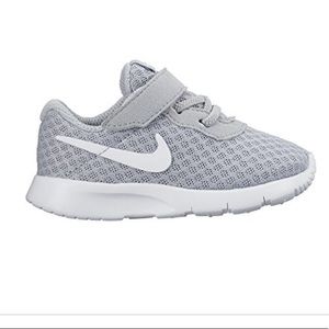 Nike Tanjun 4C